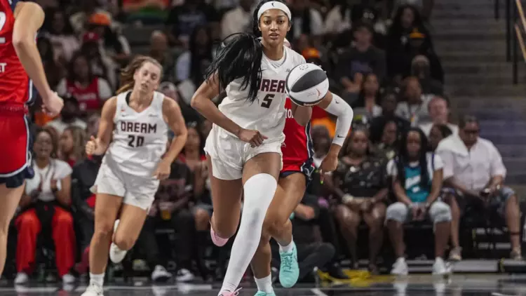 Анджелис Риз стала самой быстрой в истории WNBA по подборам