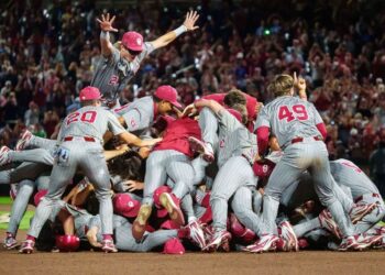 ESPN фиксирует 24-процентный рост аудитории Мировой серии колледжей — третий показатель в истории
