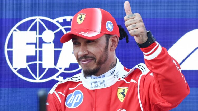 Хэмилтон верит в тактический гандикап: Ferrari способна на вторую победу подряд, но признаёт силу Mercedes
