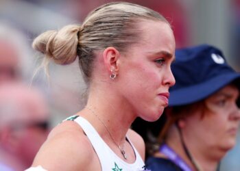 Кили Ходжкинсон снялась с финала 400 метров на чемпионате Великобритании за минуту до старта. Лидер сборной не смогла сдержать слёз.