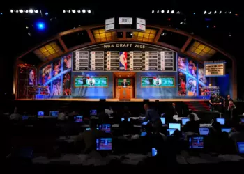 Кто будет комментировать драфт НБА 2026: ABC и ESPN объявили составы команд