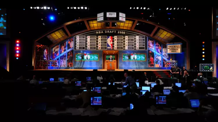 Кто будет комментировать драфт НБА 2026: ABC и ESPN объявили составы команд