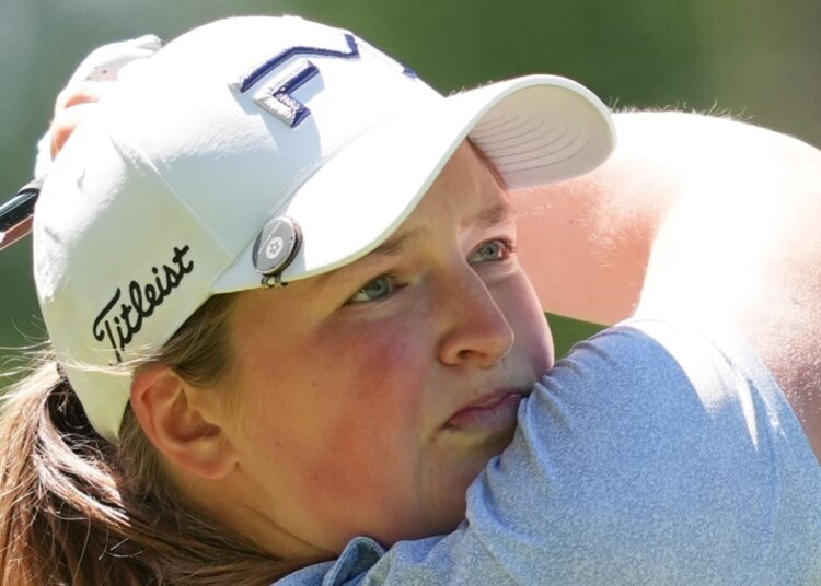 Лотти Уод вплотную подобралась к лидеру Meijer LPGA Classic