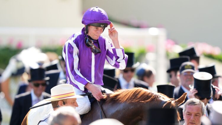 Пресис выигрывает «Коронейшн Стейкс» на Royal Ascot