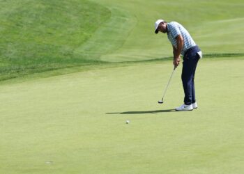 Скотти Шеффлер — на расстоянии одного удара от 59: лидер Travelers Championship