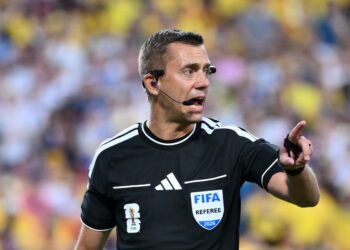 Англия и Норвегия сойдутся в четвертьфинале чемпионата мира — матч пройдёт в субботу, 11 июля, на стадионе в Майами. Победитель получит путёвку в четвёрку сильнейших на Мундиале-2026.