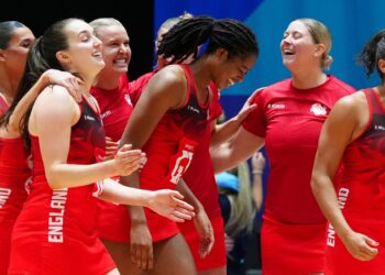 Англия вырвала победу у ЮАР и вышла в полуфинал Игр Содружества
