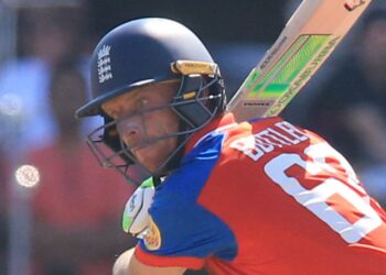 Батлер устроил шоу: Англия разгромила Индию 4-0 в серии T20
