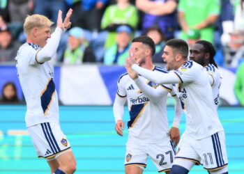 Эль Трафико возвращается: LAFC и «Гэлакси» снова выясняют отношения