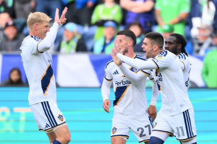 Эль Трафико возвращается: LAFC и «Гэлакси» снова выясняют отношения
