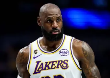 Ex-Lakers superstar LeBron James gets $4M contract update as Warriors, Heat, Cavs, 76ers wait