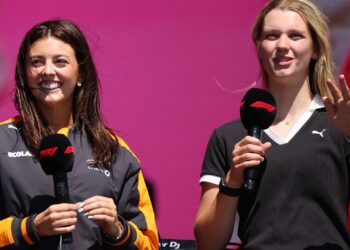 F1 Academy на «Сильверстоуне»: исторический дебют на гоночном уикенде британского Гран-при