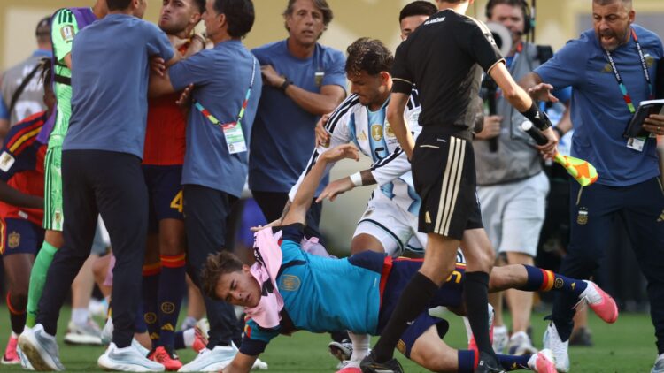 FIFA Charges Argentina Players With Assault After Spain World Cup Scuffle