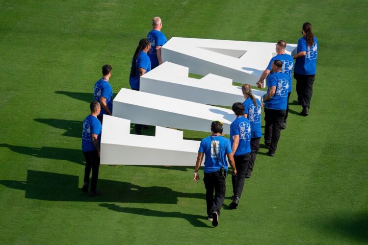 FIFA заработает 11 миллионов долларов на продаже кусочков газона с финала чемпионата мира