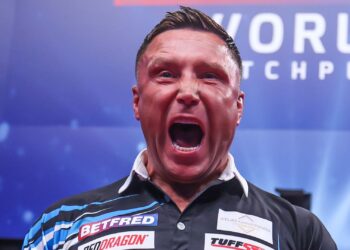Гервин Прайс разобрался с Робом Кроссом и вышел в четвертьфинал World Matchplay