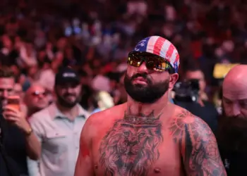 Глава UFC Дана Уайт жёстко прошёлся по бойцу за «грязную» шутку про Мишель Обаму