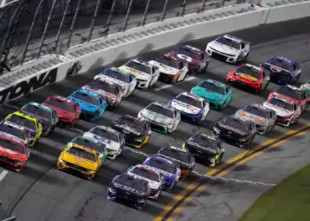Гонка NASCAR в Чикаголенде: полное расписание и где смотреть