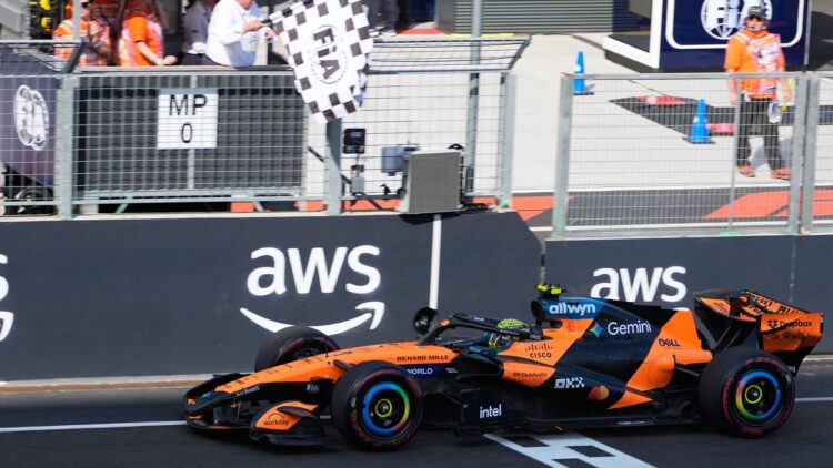 Гран-при Венгрии: что говорят о новом штрафе Хэмилтона и стратегии McLaren