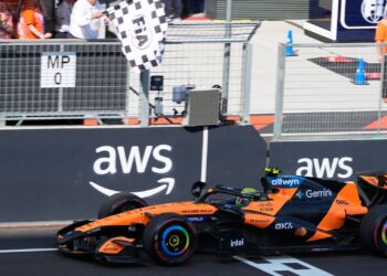 Гран-при Венгрии: штраф Хэмилтона и стратегия McLaren в центре внимания