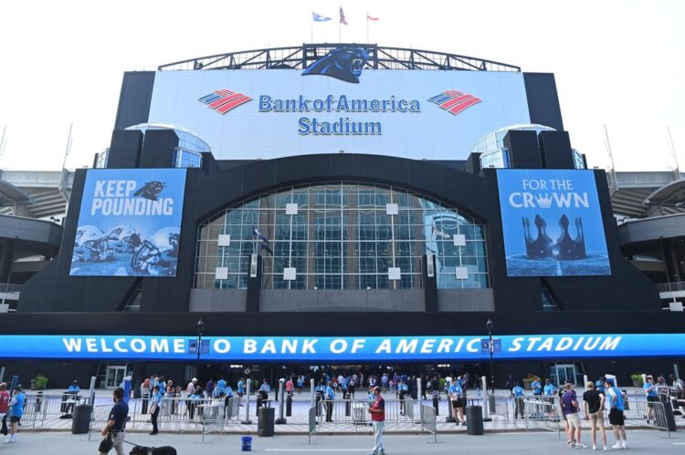 «Каролина Пантерз» и Bank of America продлили соглашение о нейминге стадиона. Клуб представил обновлённый дизайн арены.
