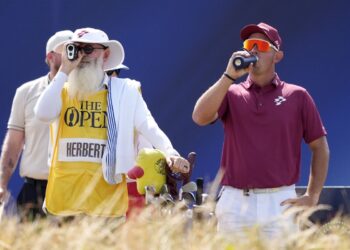Кэдди Лукаса Херберта вряд ли накажут за дальномер на The Open
