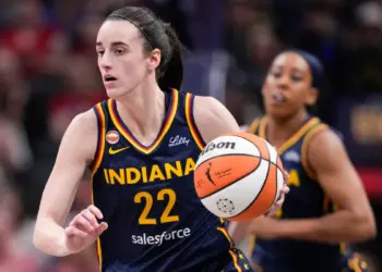 Кейтлин Кларк объяснила, почему ей пришлось отказать звёздам WNBA, которые просили её ещё не выпущенные кроссовки Nike Caitlin 1.