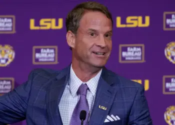 Лэйн Киффин в центре внимания на SEC Media Days после подкола Джоша Хипела