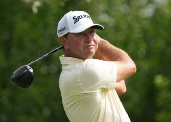 Лукас Гловер в 46 лет захватил лидерство на John Deere Classic