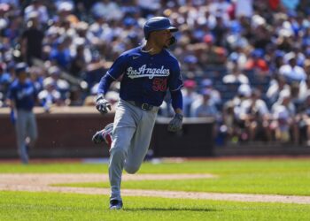 Марлинс прервали серию из 12 поражений в MLB