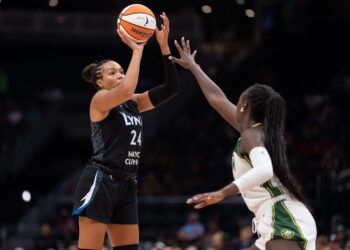 Napheesa Collier scores 24 in season debut as Lynx beat Storm