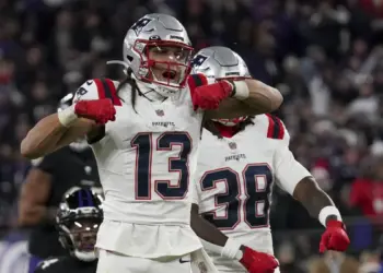 Patriots’ Mack Hollins boldly signals readiness to play TE over Hunter Henry, Julian Hill