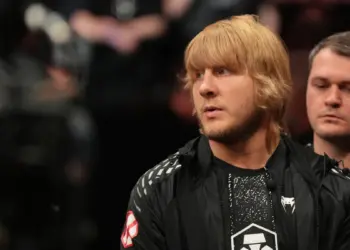 Пэдди Пимблетт затмил Макгрегора: быстрая победа сабмишеном на UFC 329