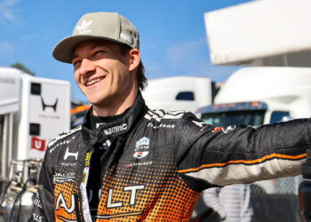 Пилоты INDYCAR болеют за свои сборные на чемпионате мира — кто кого?