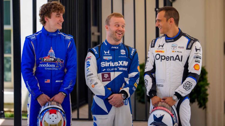Пилоты INDYCAR устроили шоу у Белого дома перед гонкой в Вашингтоне