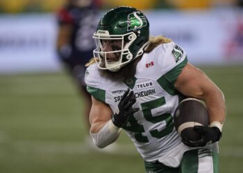 Сaskatchewan Roughriders» возвращают основного бегущего — Эй Джей Уэллетт выйдет против «Hamilton Tiger-Cats