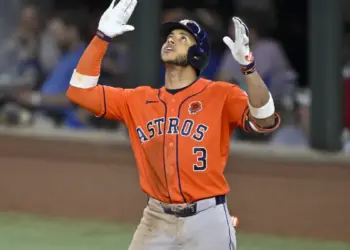 Шортстоп с OPS .872 в центре слухов об обмене Red Sox и Astros
