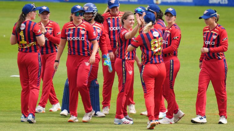 Смита Мандхана привела Super Giants к победе над SunRisers