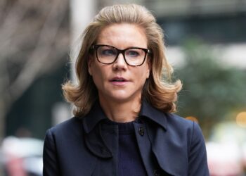 Стэвли и Годуси предложили купить 25,1% «Вест Хэма»