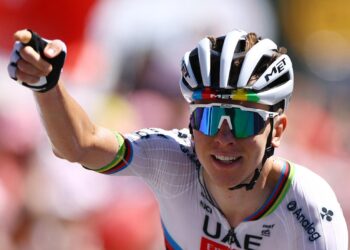 Тадей Погачар выиграл 6-й этап «Тур де Франс» и вернул жёлтую майку
