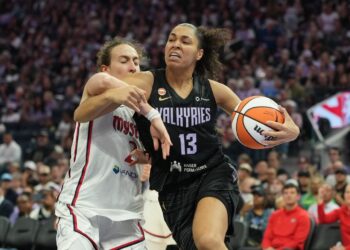 «Валькирии» не сбавляют оборотов: девятая победа подряд в WNBA