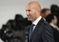 Зинедин Зидан может сменить Дидье Дешама в сборной Франции