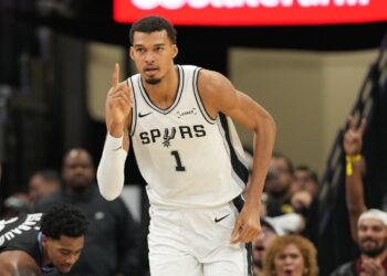 Звезда «Сан-Антонио» Виктор Вембаньяма украсит обложку NBA 2K27