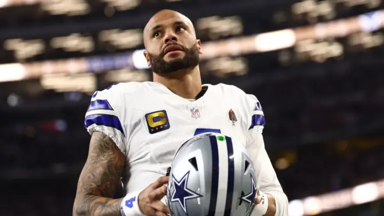 Dak Prescott sends urgent message after learning ex-Cowboys star lost nearly $80 million
