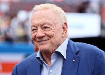 Джерри Джонс задумался о перестройке AT&T Stadium после ЧМ-2026
