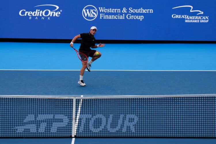 Фери совершил камбэк и вышел в полуфинал Winston-Salem Open