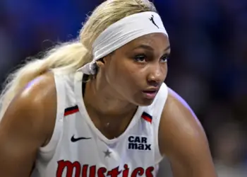 Ириафен и МакМахон оштрафованы на $500 за грубость в матче WNBA