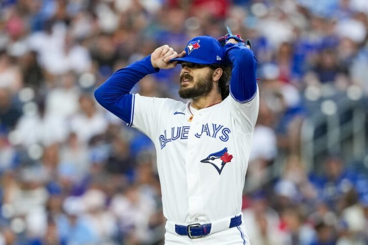 Jays’ Dylan Cease bids to bolster playoff chances, resume in finale vs. Yankees