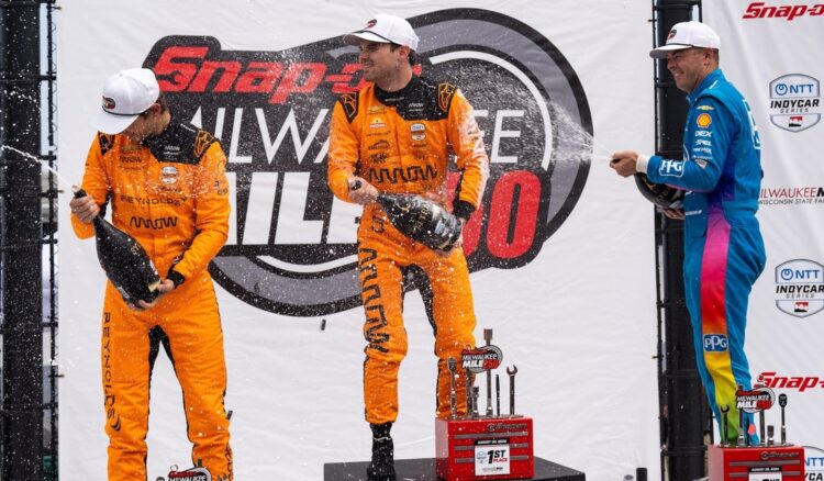 Пато О’Уорд выиграл Milwaukee Mile 250
