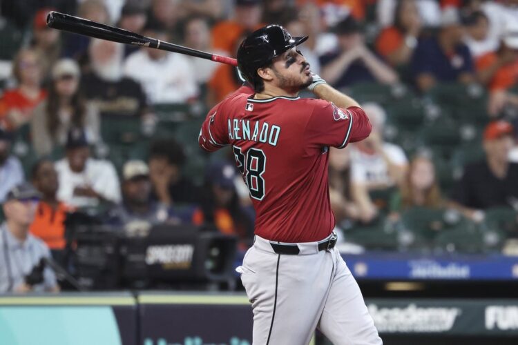Nolan Arenado, Diamondbacks pull out rubber match vs. Astros