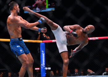 Пейдж вылетел из рейтингов UFC после победы над Рузибоевым